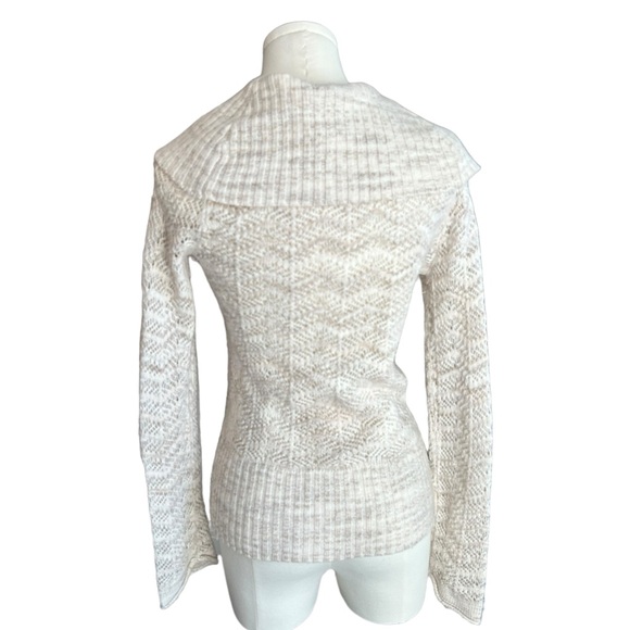 WHBM Oversized Cowl-neck Light Weight Knit Sweater Cream Size Medium - Picture 5 of 7